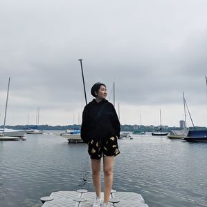 Meet your Posher, Nyamjav